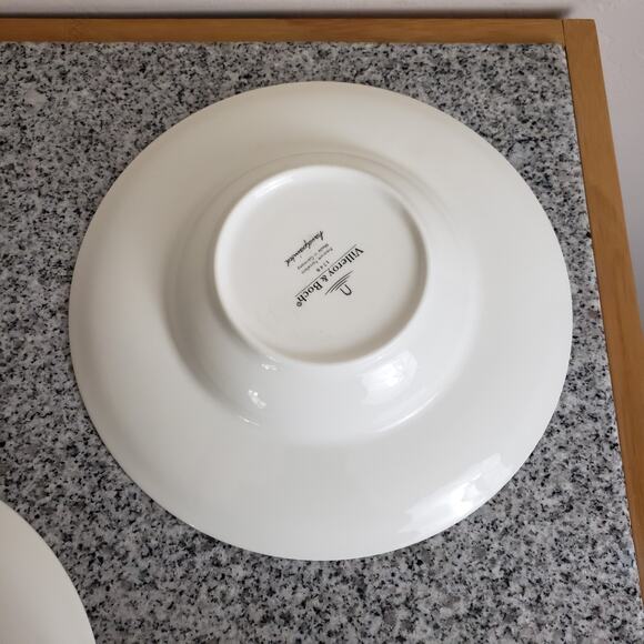 Villeroy & Boch Set Of 2 Rimmed Pasta Soup Bowl Rouge Red 10" Handpainted German - Picture 9 of 14